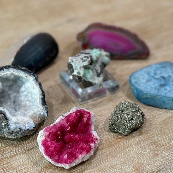 Agate Stone & Fools Gold Rock Home Decor Collection, Set of 7 - Picture 6 of 13